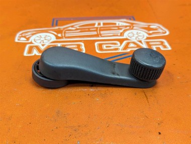 Ручка стеклоподьемника MERCEDES-BENZ Sprinter W901-905 (1995 - 2006) — Разборка Мерседес