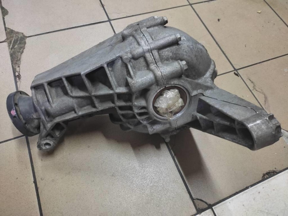 Редуктор передний MERCEDES-BENZ M-класс W163 рестайлинг (2001 - 2005) фото 1 — Разборка Мерседес