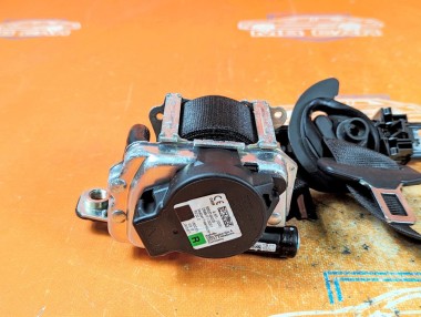 Ремень безопасности передний правый MERCEDES-BENZ GLC-класс X253 рестайлинг (2019 - 2025) &mdash; Разборка Мерседес