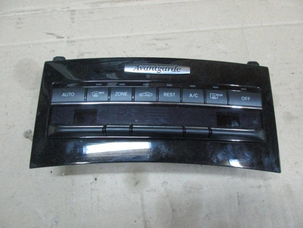 Панель управления климатом MERCEDES-BENZ E-класс W212/S212/C207/A207 (2009 - 2013) фото 1 — Разборка Мерседес