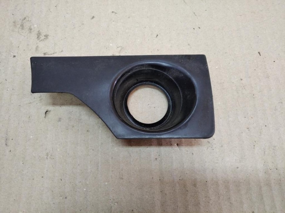 Накладка замка руля MERCEDES-BENZ W124 W124/S124/C124/A124 (1984 - 1993) фото 1 — Разборка Мерседес