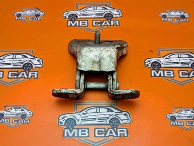 Петля двери MERCEDES-BENZ M-класс W163 (1997 - 2001) — Разборка Мерседес