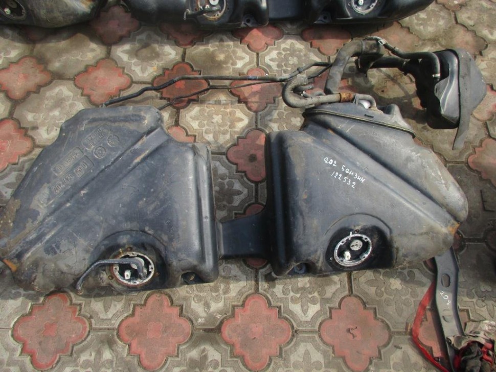 Бак топливный MERCEDES-BENZ C-класс W202/S202 (1993 - 1997) фото 1 — Разборка Мерседес