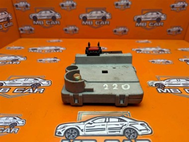 Блок предохранителей MERCEDES-BENZ S-класс W220 (1998 - 2005) — Разборка Мерседес