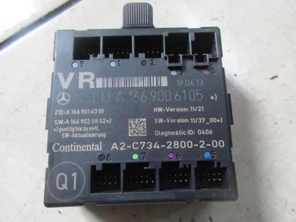 Блок двери MERCEDES-BENZ A-класс AMG W176 (2013 - 2015) фото 1 — Разборка Мерседес