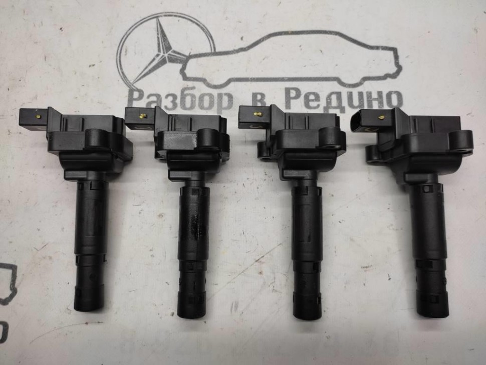 Катушка зажигания MERCEDES-BENZ C-класс W204/S204/С204 рестайлинг (2011 - 2015) фото 1 — Разборка Мерседес