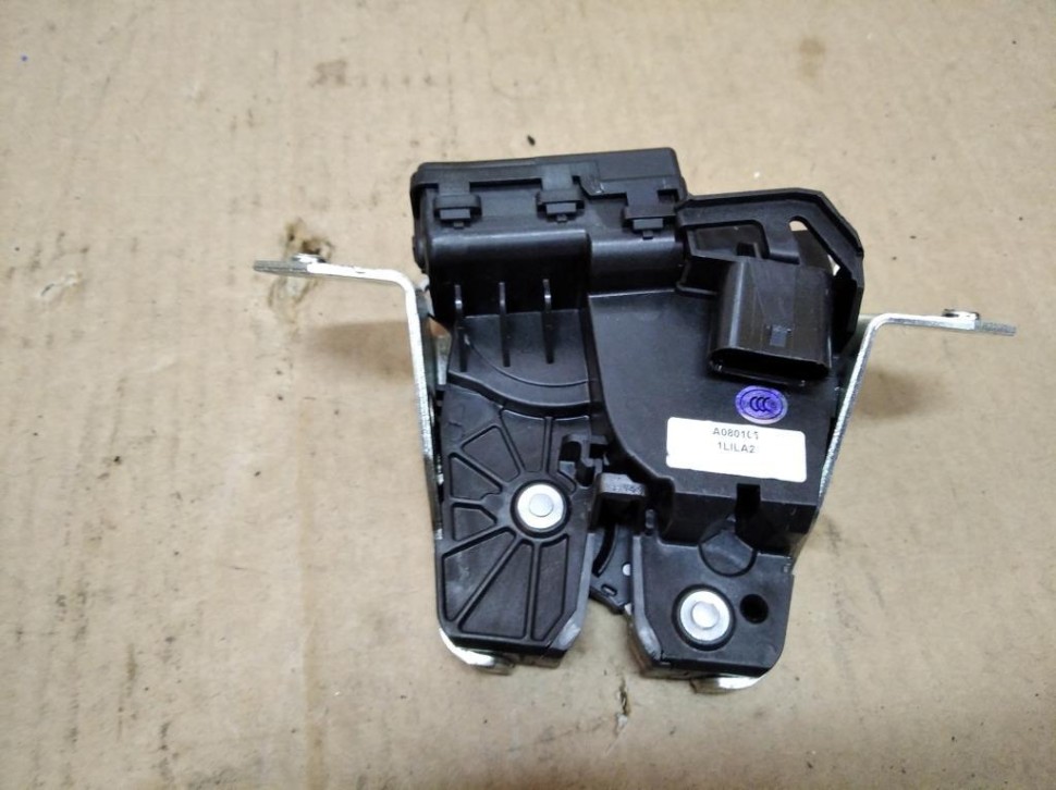 Замок багажника MERCEDES-BENZ CLA-класс C117/X117 (2013 - 2016) фото 1 — Разборка Мерседес