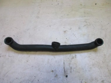 Трубка вентиляции картерных газов MERCEDES-BENZ S-класс W220 (1998 - 2005) — Разборка Мерседес