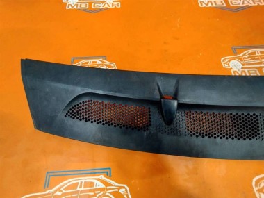 Решетка капота MERCEDES-BENZ A-класс W169 (2004 - 2008) — Разборка Мерседес