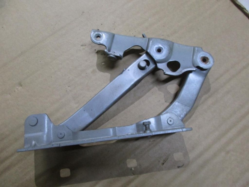 Петля капота MERCEDES-BENZ E-класс W211/S211 (2002 - 2006) фото 1 — Разборка Мерседес
