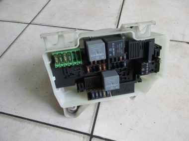 Блок предохранителей MERCEDES-BENZ C-класс W205/S205/C205/A205 (2014 - 2018) — Разборка Мерседес