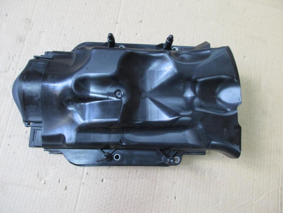 Короб воздуховодный MERCEDES-BENZ GL-класс X166 (2012 - 2016) фото 1 — Разборка Мерседес