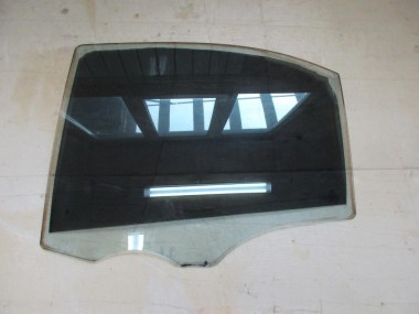 Стекло заднее левое MERCEDES-BENZ S-класс W220 (1998 - 2005) — Разборка Мерседес