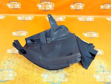 Подкрылок передний правый, задняя часть MERCEDES-BENZ C-класс W204/S204 (2006 - 2011) — Разборка Мерседес