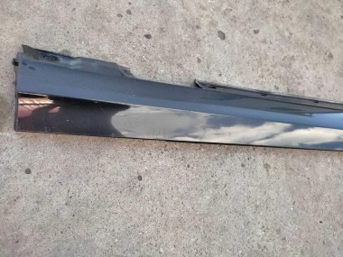 Порог пластиковый правый MERCEDES-BENZ C-класс W204/S204 (2006 - 2011) — Разборка Мерседес