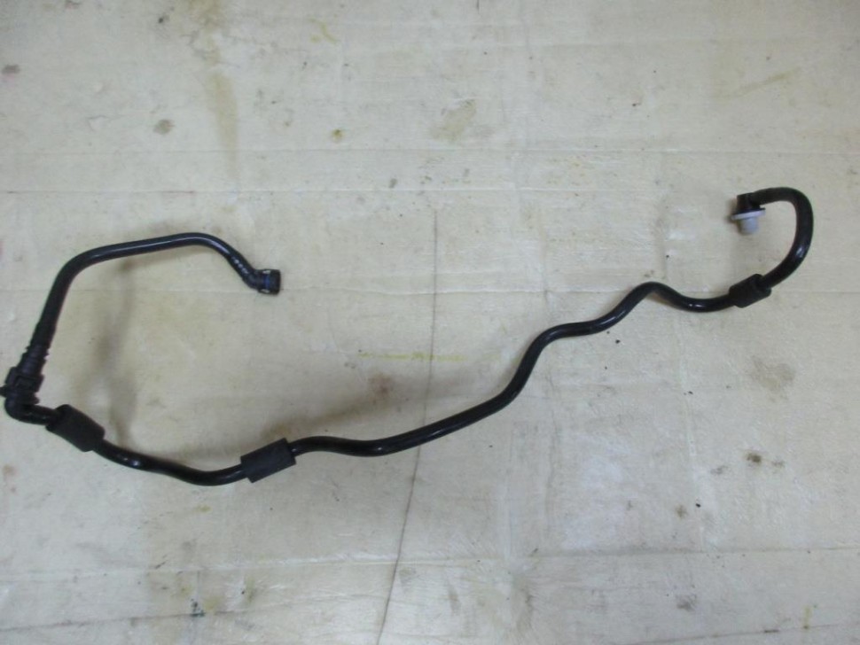 Трубка вакуумная MERCEDES-BENZ E-класс W213/S213/C238/A238 (2016 - 2021) фото 1 — Разборка Мерседес