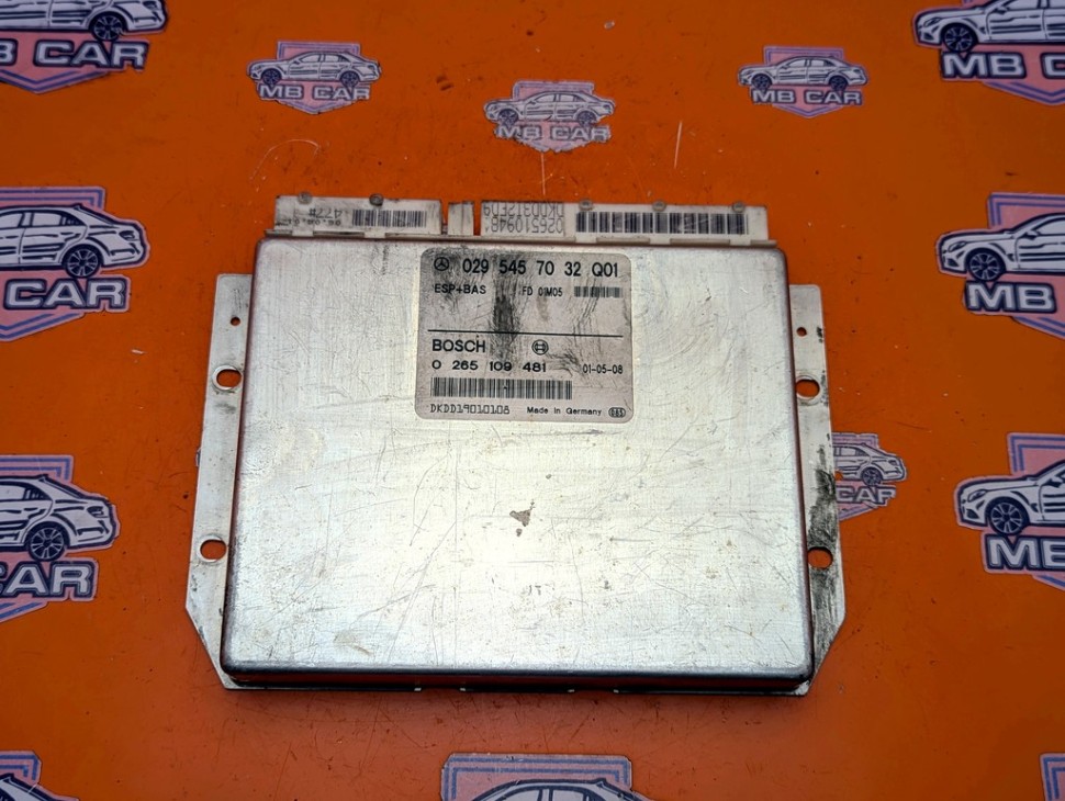 Блок ESP MERCEDES-BENZ CLK-класс C208/A208 рестайлинг (1999 - 2003) фото 1 — Разборка Мерседес