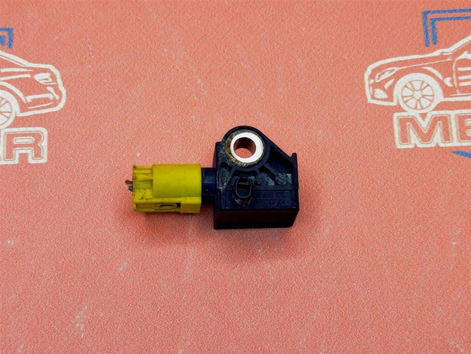 Датчик удара MERCEDES-BENZ E-класс W212/S212/C207/A207 (2009 - 2013) фото 1 — Разборка Мерседес