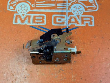 Замок двери передней правой MERCEDES-BENZ Sprinter W901-905 (1995 - 2006) — Разборка Мерседес