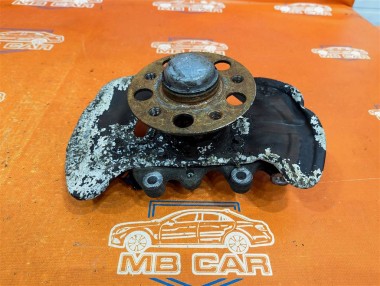 Кулак поворотный передний левый MERCEDES-BENZ C-класс W204/S204 (2006 - 2011) — Разборка Мерседес