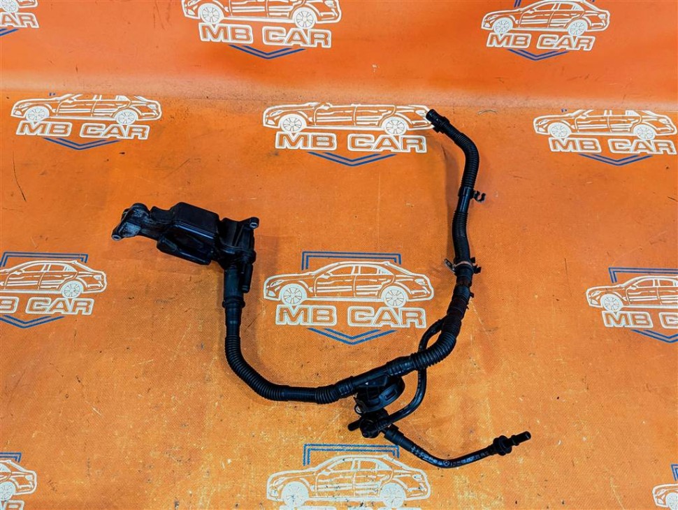 Маслоотделитель MERCEDES-BENZ GLC-класс X253 (2015 - 2019) фото 1 — Разборка Мерседес