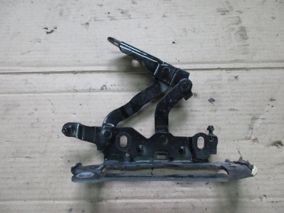 Петля капота MERCEDES-BENZ CLS-класс C218/X218 рестайлинг (2014 - 2017) фото 1 — Разборка Мерседес