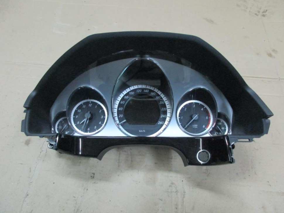 Щиток приборов MERCEDES-BENZ E-класс W212/S212/C207/A207 (2009 - 2013) фото 1 — Разборка Мерседес