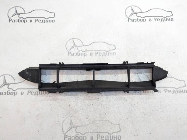 Воздухозаборник MERCEDES-BENZ E-класс W210/S210 (1995 - 1999) — Разборка Мерседес