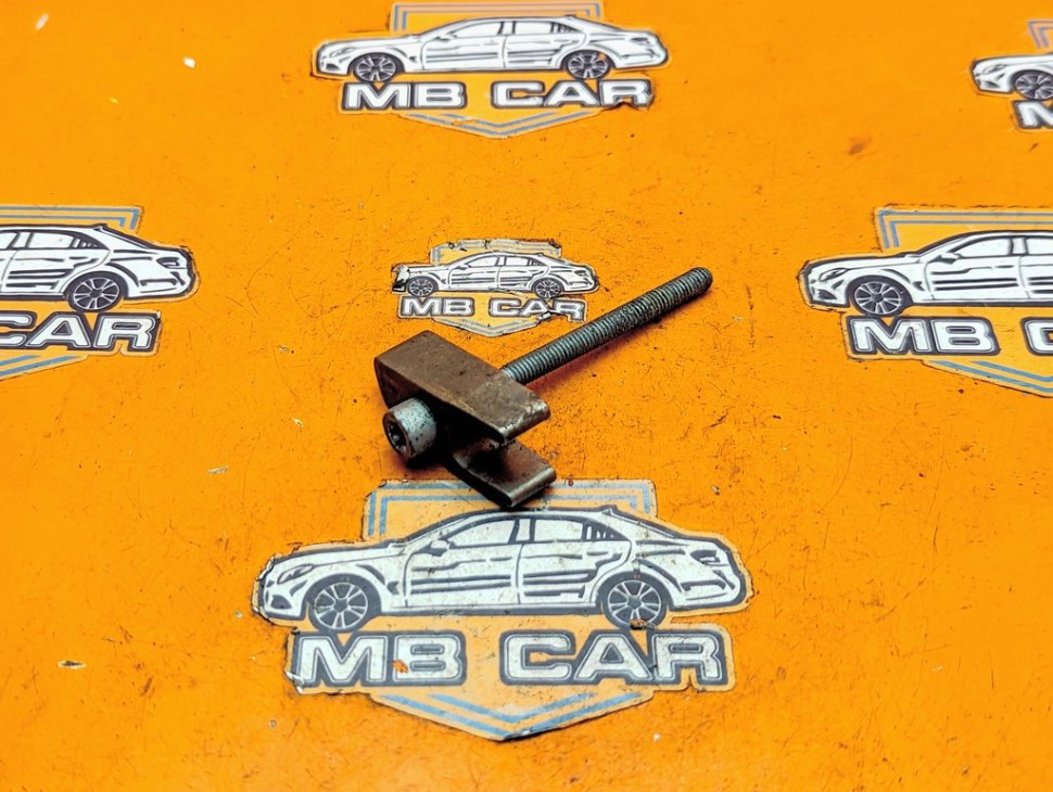 Кронштейн крепления форсунок MERCEDES-BENZ M-класс W164 (2005 - 2008) фото 1 &mdash; Разборка Мерседес