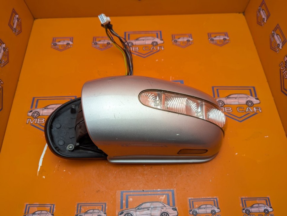 Зеркало левое MERCEDES-BENZ E-класс W211/S211 (2002 - 2006) фото 1 &mdash; Разборка Мерседес