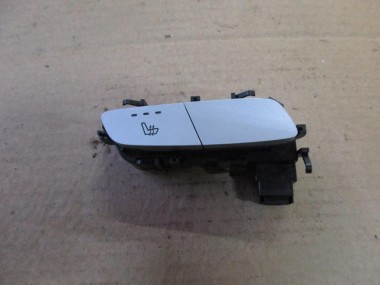 Кнопка обогрева сидений MERCEDES-BENZ C-класс W205/S205/C205/A205 (2014 - 2018) — Разборка Мерседес
