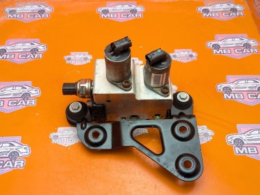 Блок клапанов активного стабилизатора MERCEDES-BENZ GLS-класс X166 (2015 - 2019) &mdash; Разборка Мерседес