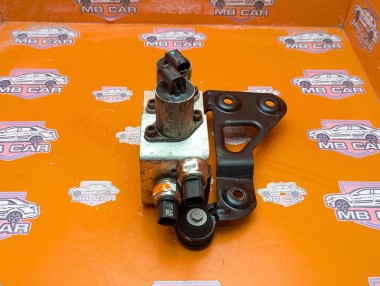 Блок клапанов активного стабилизатора MERCEDES-BENZ GLS-класс X166 (2015 - 2019) &mdash; Разборка Мерседес