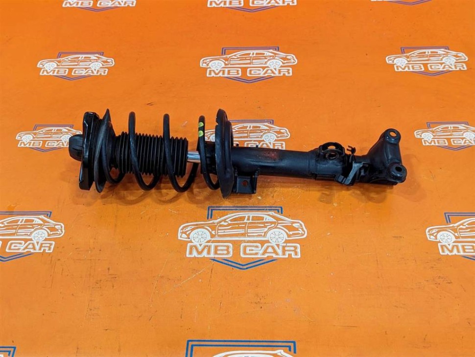 Стойка передняя MERCEDES-BENZ C-класс W204/S204 (2006 - 2011) фото 1 — Разборка Мерседес