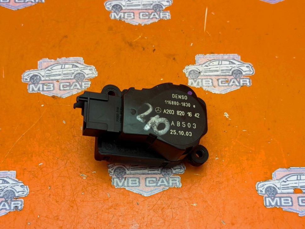 Сервоприводы печки MERCEDES-BENZ M-класс W163 рестайлинг (2001 - 2005) фото 1 — Разборка Мерседес