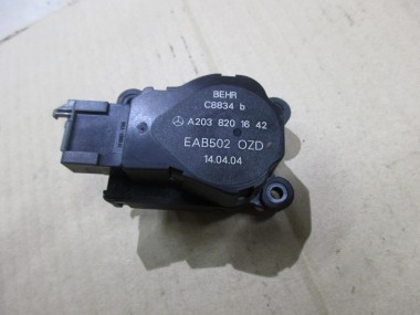 Сервоприводы печки MERCEDES-BENZ E-класс W211/S211 (2002 - 2006) — Разборка Мерседес