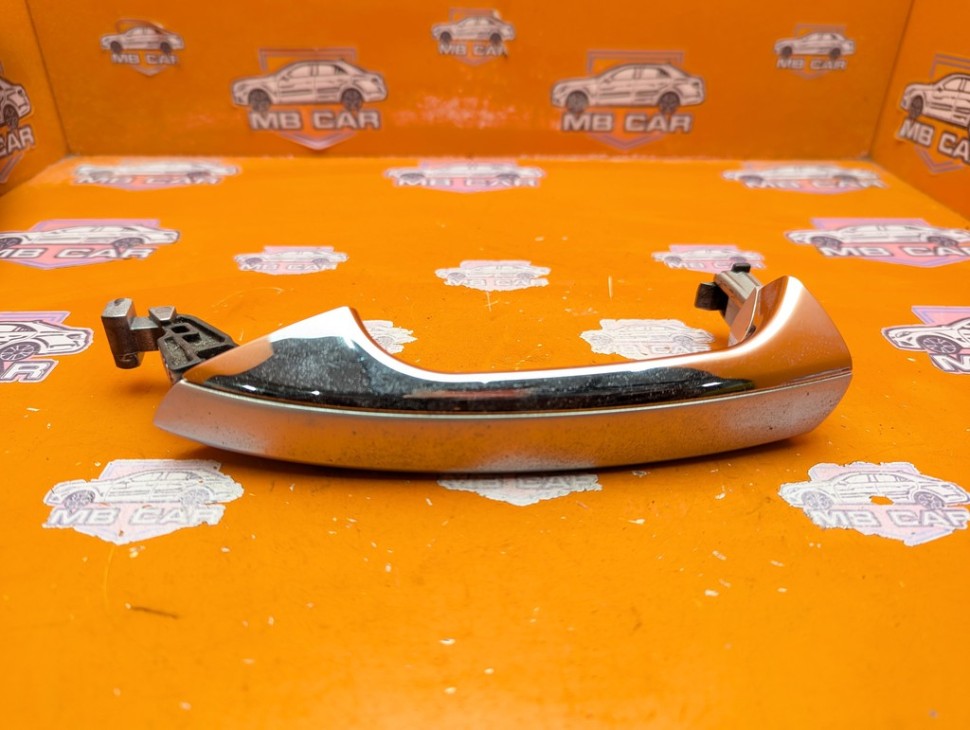 Ручка двери наружняя MERCEDES-BENZ S-класс W221 рестайлинг (2009 - 2013) фото 1 &mdash; Разборка Мерседес