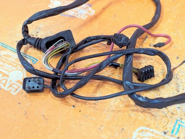 Проводка подкапотная MERCEDES-BENZ E-класс W124/S124/C124/A124 (1984 - 1997) — Разборка Мерседес
