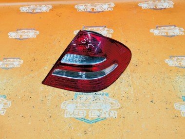 Фонарь задний правый MERCEDES-BENZ E-класс W211/S211 (2002 - 2006) — Разборка Мерседес