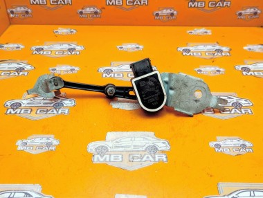 Датчик уровня пола MERCEDES-BENZ C-класс W205/S205/C205/A205 (2014 - 2018) — Разборка Мерседес