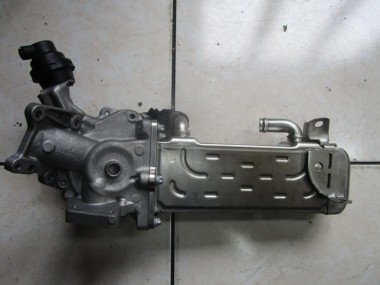 Теплообменник MERCEDES-BENZ E-класс W212/S212/C207/A207 (2009 - 2013) — Разборка Мерседес