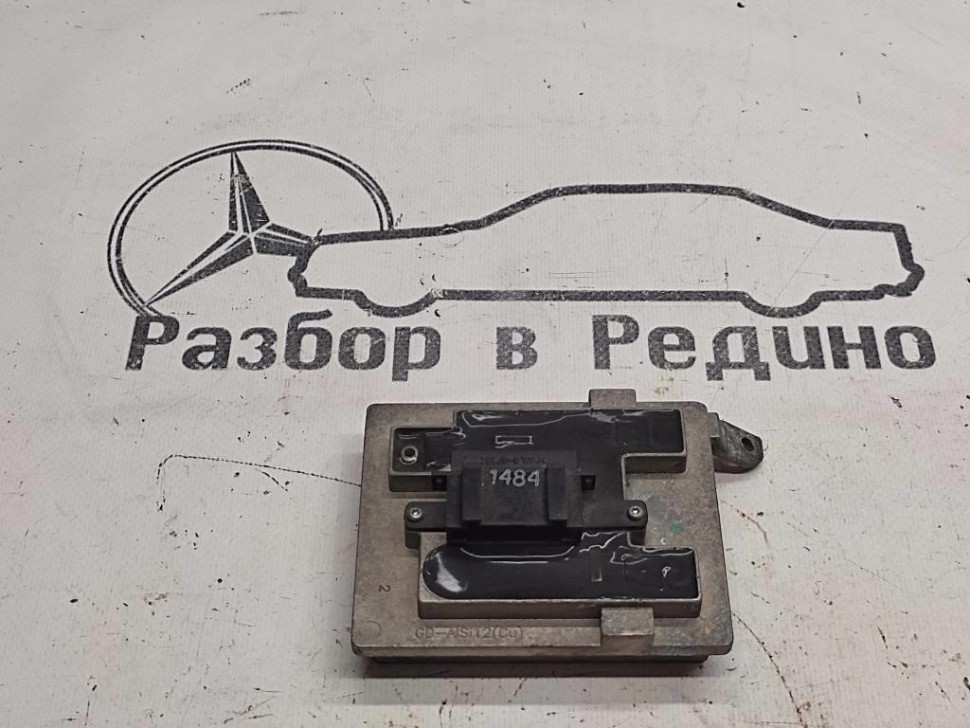 Реле моторчика печки MERCEDES-BENZ V-класс W639 (2003 - 2014) фото 1 — Разборка Мерседес