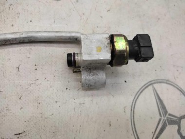 Трубка кондиционера MERCEDES-BENZ S-класс W220 (1998 - 2005) — Разборка Мерседес