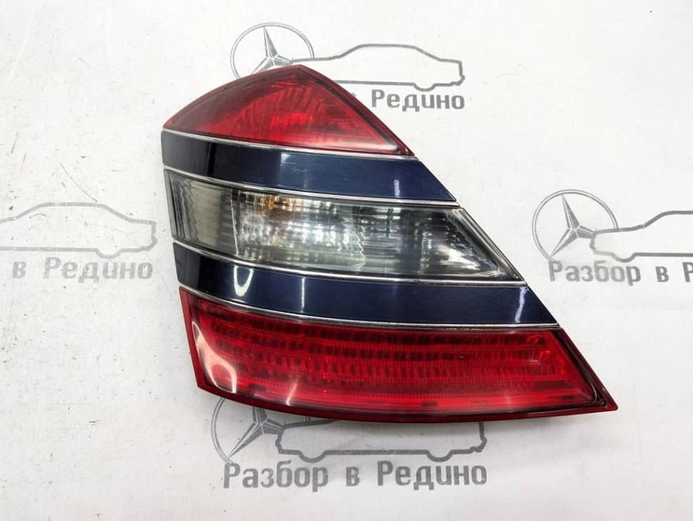 Фонарь задний левый MERCEDES-BENZ S-класс W221 (2005 - 2009) фото 1 &mdash; Разборка Мерседес