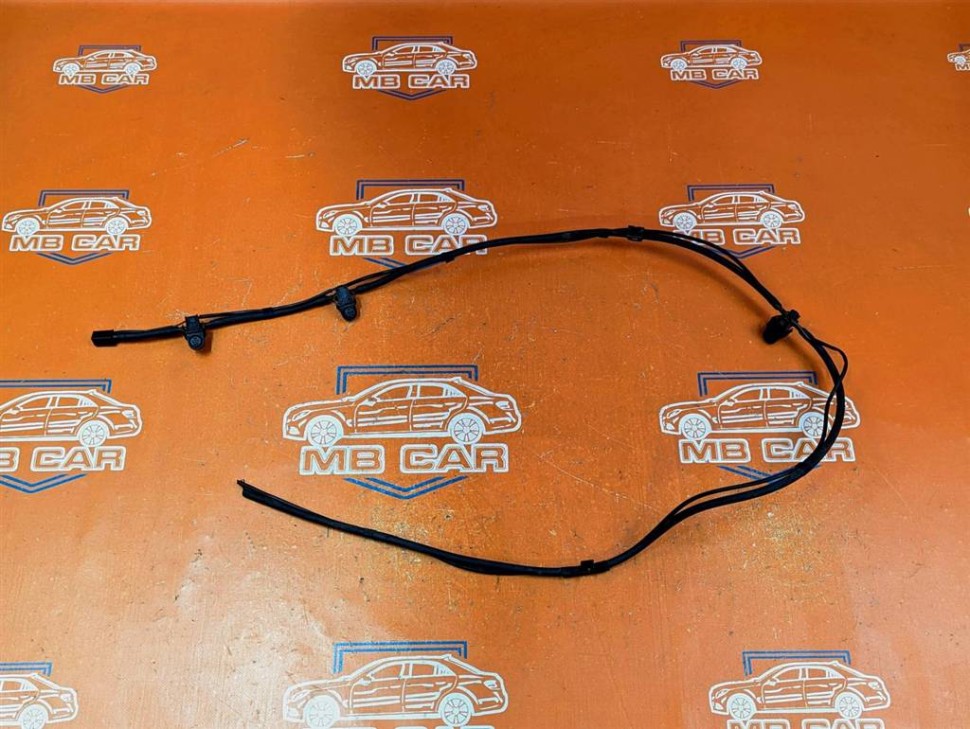 Форсунка омывателя лобового стекла MERCEDES-BENZ CLS-класс C218/X218 рестайлинг (2014 - 2017) фото 1 — Разборка Мерседес