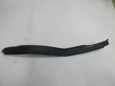 Уплотнитель моторного отсека MERCEDES-BENZ E-класс W212/S212/C207/A207 рестайлинг (2013 - 2016) — Разборка Мерседес