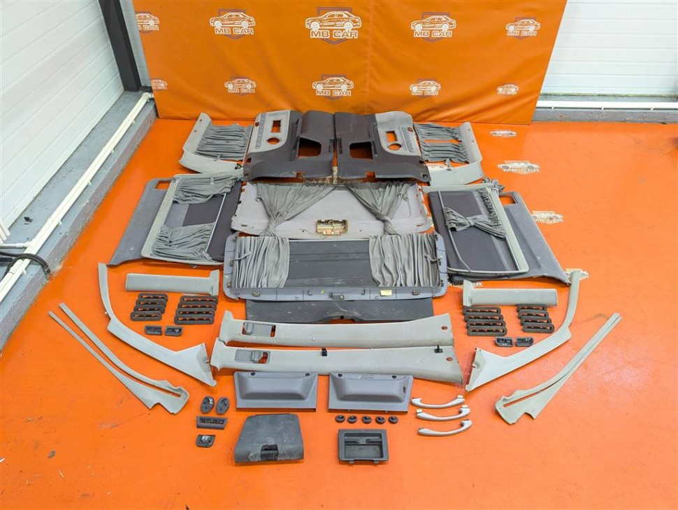 Салон MERCEDES-BENZ Vito W638 (1996 - 2003) фото 1 — Разборка Мерседес