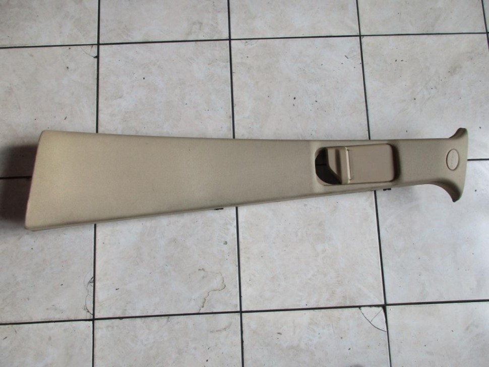 Накладка средней стойки MERCEDES-BENZ M-класс W164 (2005 - 2008) фото 1 — Разборка Мерседес