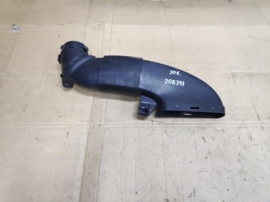 Патрубок воздушный MERCEDES-BENZ C-класс W205/S205/C205/A205 (2014 - 2018) — Разборка Мерседес
