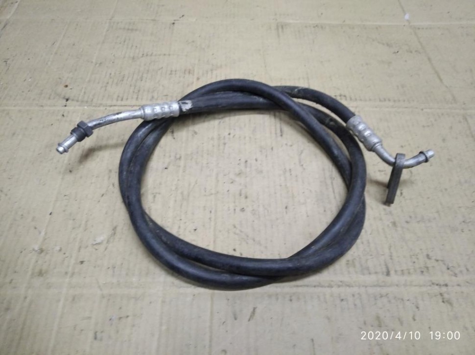 Трубка кондиционера MERCEDES-BENZ C-класс W202/S202 (1993 - 1997) фото 1 — Разборка Мерседес